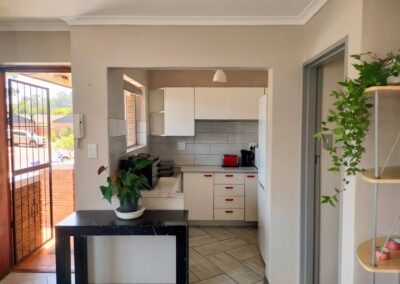 Unit 1 - kitchen and entrance