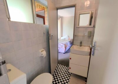 Unit 1 - bathroom